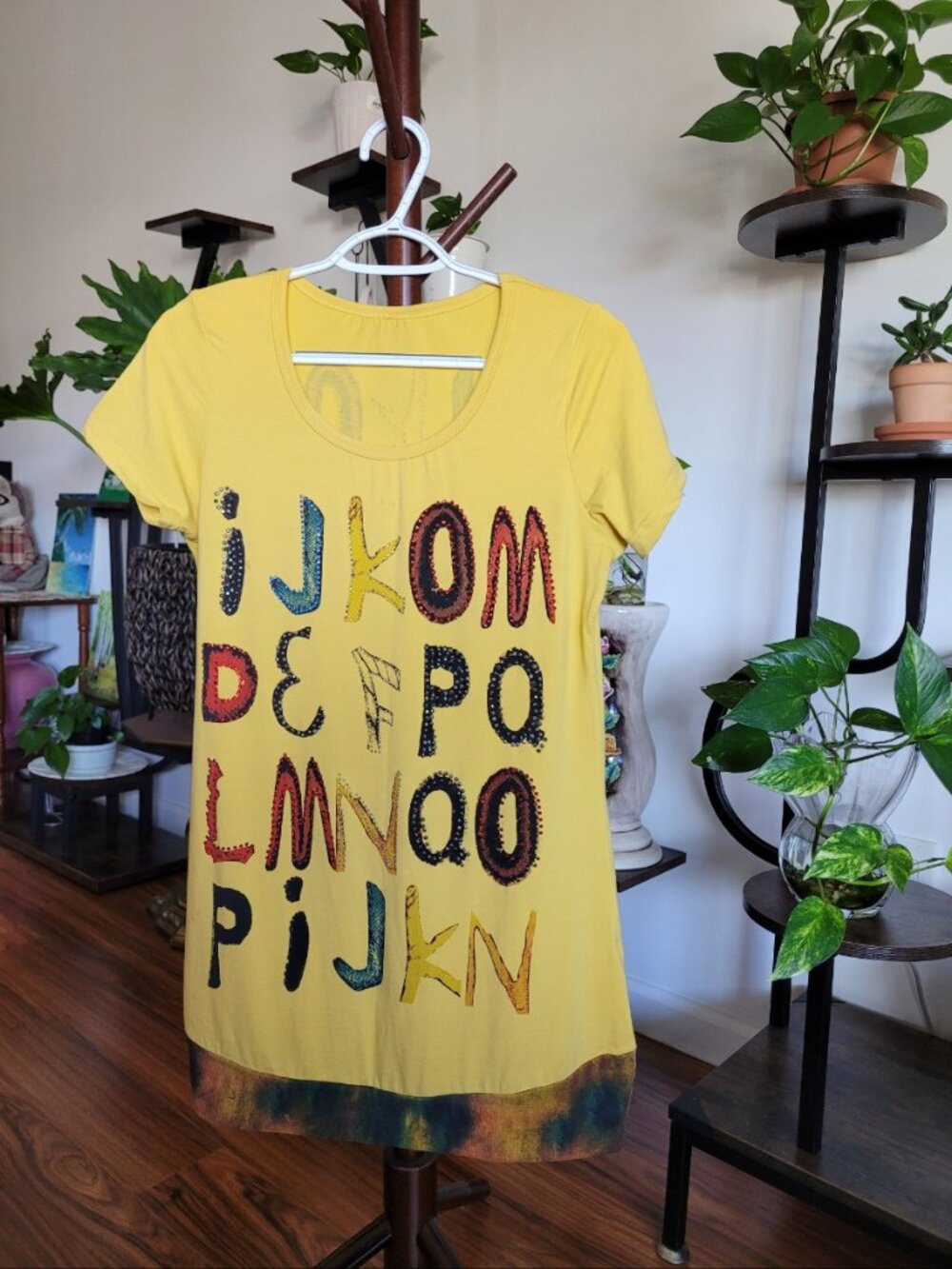 Y2K Vintage Boho Yellow Beaded Graphic Tunic Top / Mini T-Shirt Dress